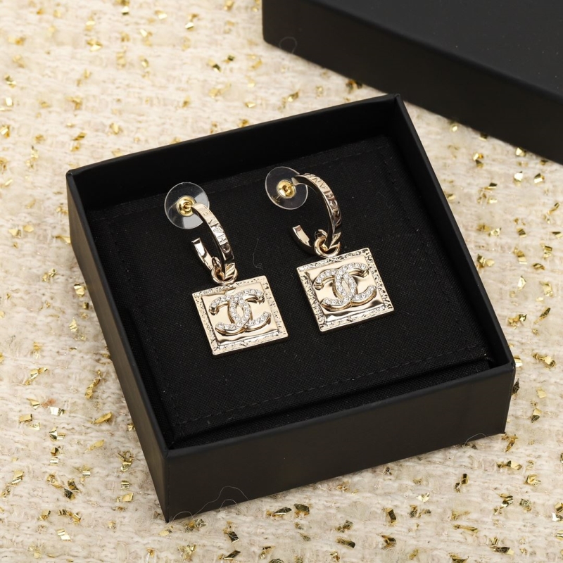 Ch**el earrings